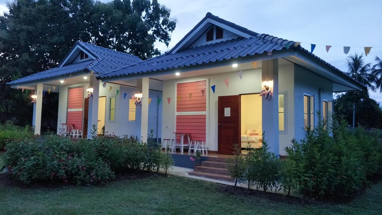 Villa Pimpisa Garden พิมพิศา การ์เด้นท์ Khuang Kom Esterno foto