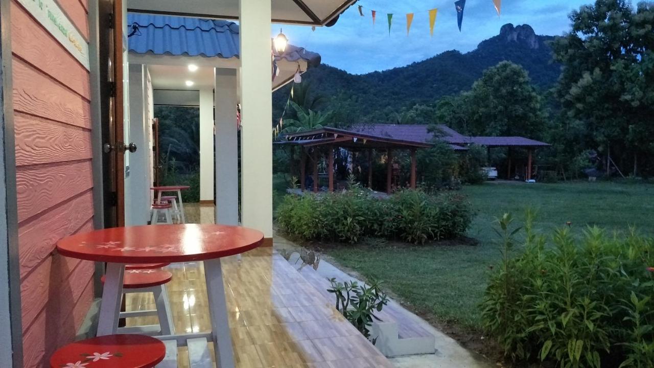 Villa Pimpisa Garden พิมพิศา การ์เด้นท์ Khuang Kom Esterno foto