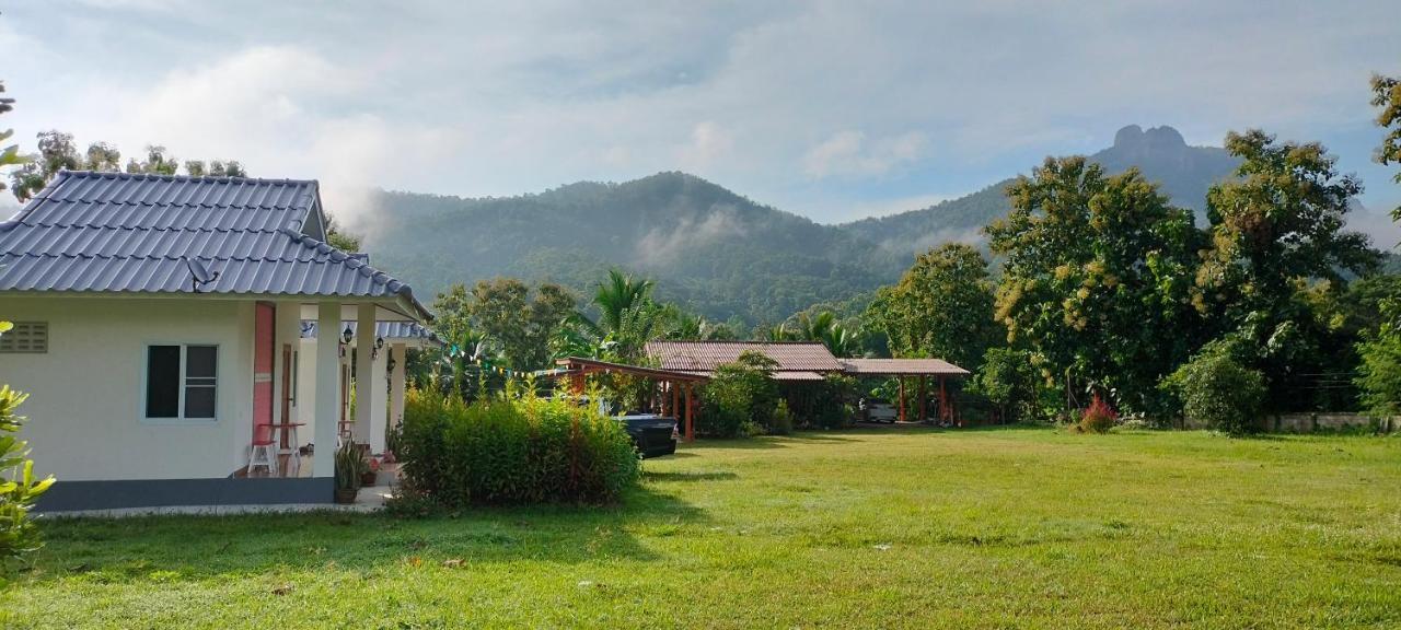 Villa Pimpisa Garden พิมพิศา การ์เด้นท์ Khuang Kom Esterno foto