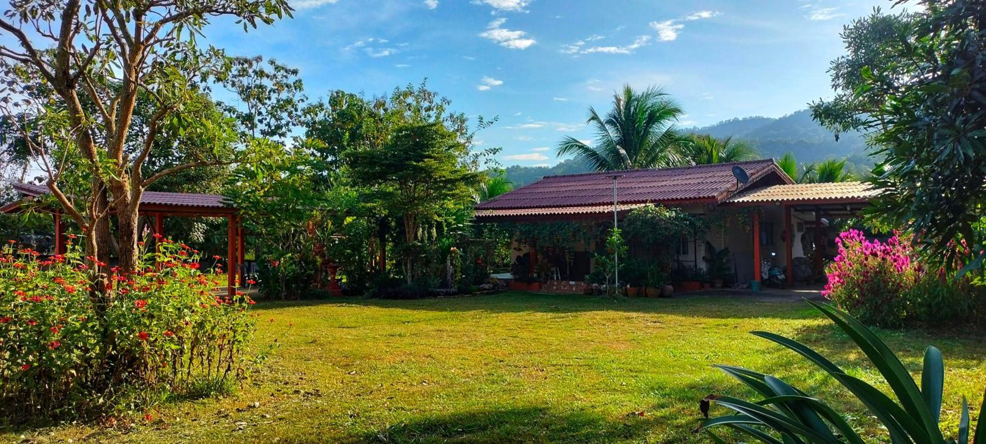 Villa Pimpisa Garden พิมพิศา การ์เด้นท์ Khuang Kom Esterno foto